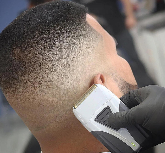 Rechargeable Electric Shaver and Beard Razor for Men Bald Head Grooming